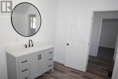 2nd fl bath room - 54 Lakeshore Road, Temiskaming Shores (New Liskeard), ON - Indoor