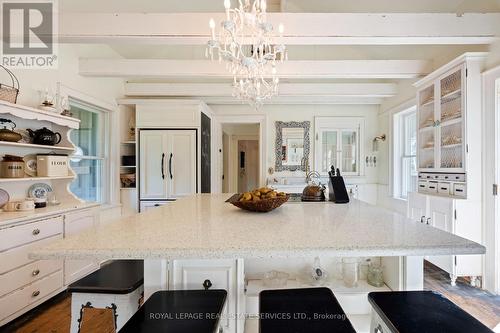 2414 Concession 3 Road, Caledon, ON - Indoor Photo Showing Other Room