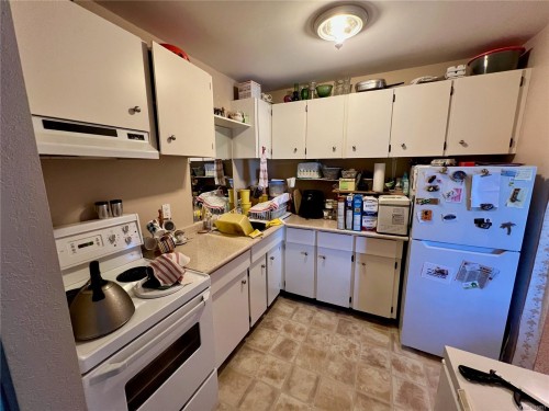 303-322 Birch St, Campbell River, BC - Indoor Photo Showing Kitchen