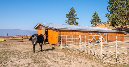 222 Old Camp Mckinney Road, Oliver, BC 