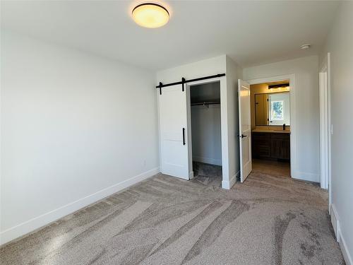 30 Kimberley Avenue, Kimberley, BC - Indoor Photo Showing Other Room