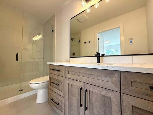 30 Kimberley Avenue, Kimberley, BC - Indoor Photo Showing Bathroom