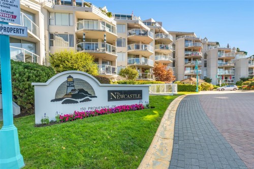 207-150 Promenade Dr, Nanaimo, BC - Outdoor With Balcony