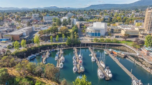 207-150 Promenade Dr, Nanaimo, BC - Outdoor With Body Of Water With View