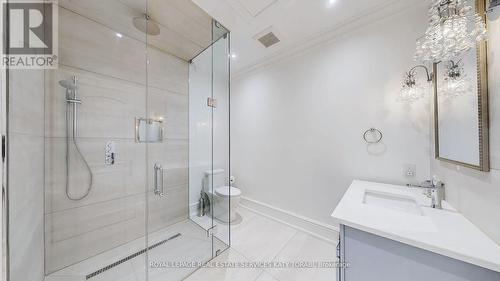 14 St Margarets Drive, Toronto, ON - Indoor Photo Showing Bathroom