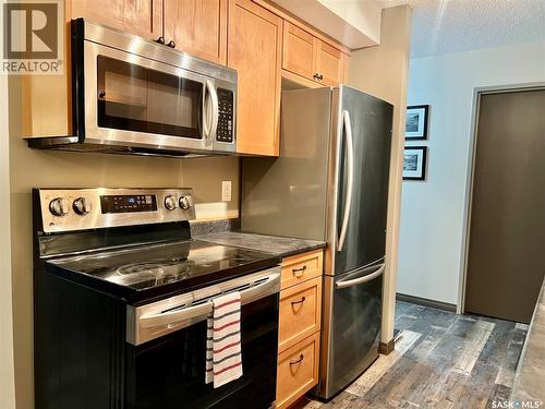 308 1140 9Th Avenue Ne, Swift Current, SK - Indoor Photo Showing Kitchen
