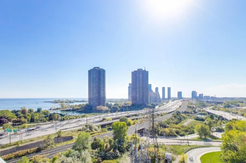 1207-105 The Queensway N/A, Toronto, ON - Outdoor With Body Of Water With View