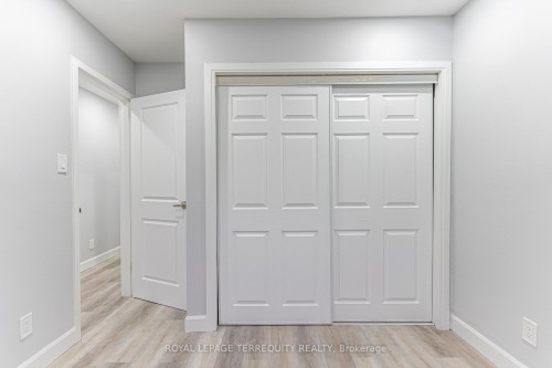 20 Mildred Avenue, St. Catharines, ON - Indoor Photo Showing Other Room