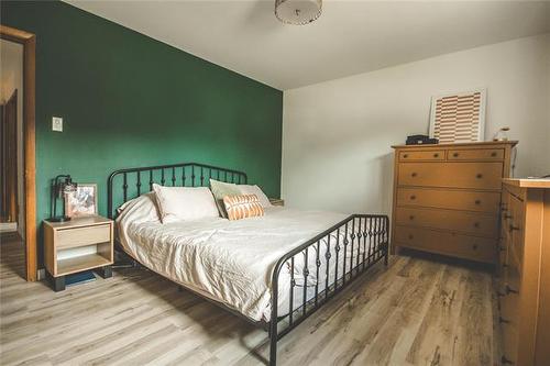 455 Wallasey St, Winnipeg, MB 