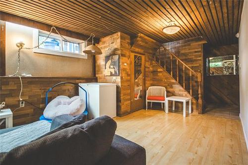 455 Wallasey St, Winnipeg, MB 