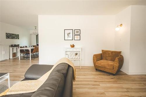 455 Wallasey St, Winnipeg, MB 