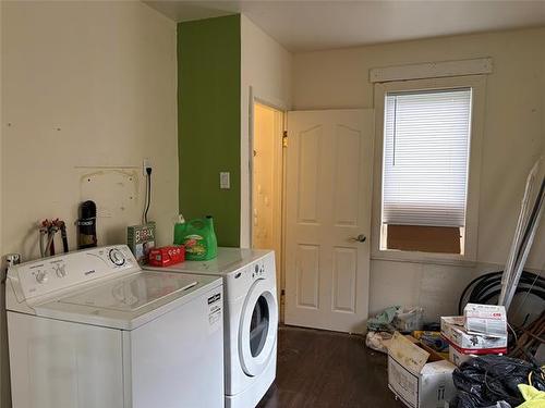 482 Brock St, Winnipeg, MB 