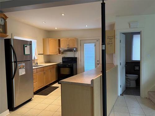 482 Brock St, Winnipeg, MB 