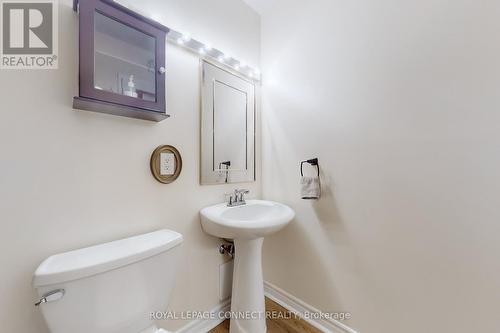 5-213 - 50 Old Kingston Road, Toronto, ON - Indoor Photo Showing Bathroom