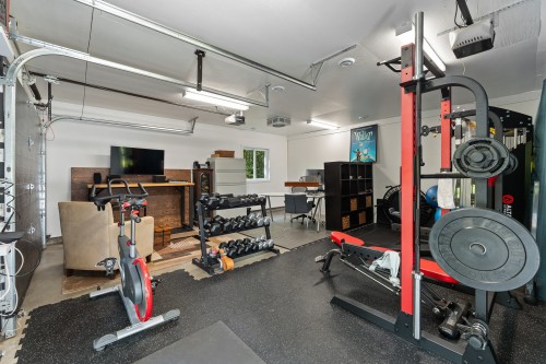 Garage - 439 Ch. Alger'S Cove, Stanstead - Canton, QC - Indoor Photo Showing Gym Room