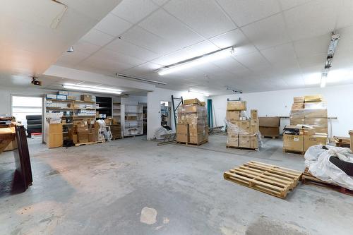 Entrepôt - 591  - 593 Rue Labelle, Saint-Jérôme, QC - Indoor Photo Showing Garage