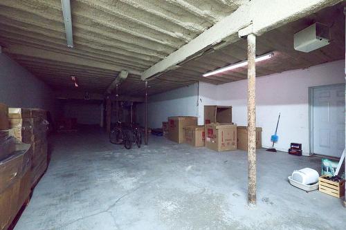 Entrepôt - 591  - 593 Rue Labelle, Saint-Jérôme, QC - Indoor Photo Showing Garage