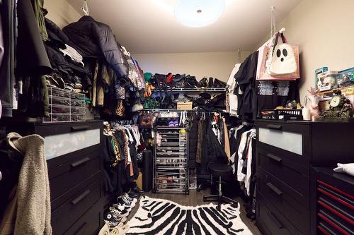 Penderie (Walk-in) - 591  - 593 Rue Labelle, Saint-Jérôme, QC - Indoor With Storage