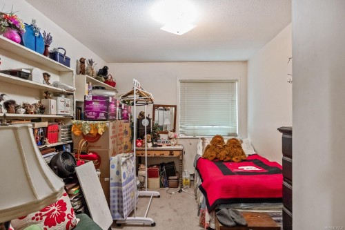 108-146 Back Rd, Courtenay, BC - Indoor Photo Showing Other Room