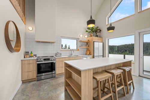 860 Cruikshank Ridge, Courtenay, BC 