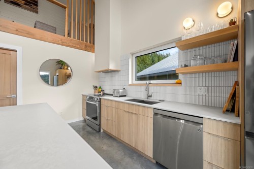 860 Cruikshank Ridge, Courtenay, BC 