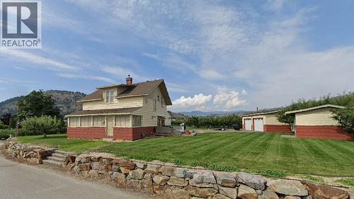 13606 Cooke Avenue, Summerland, BC - Outdoor