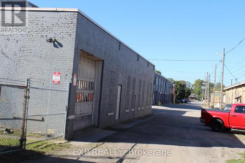 720 Cabell Street, London East, ON 