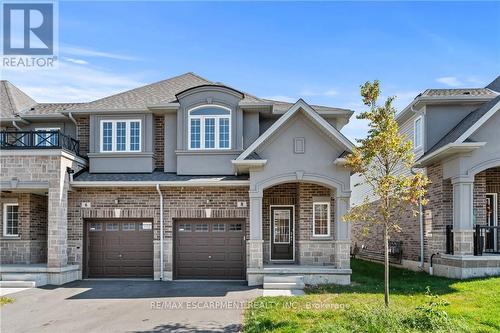 8 LINDEN PARK LANE  Hamilton, ON L9A 1Y1