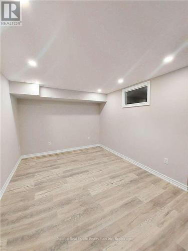 719 Agnew Crescent, Milton, ON - Indoor