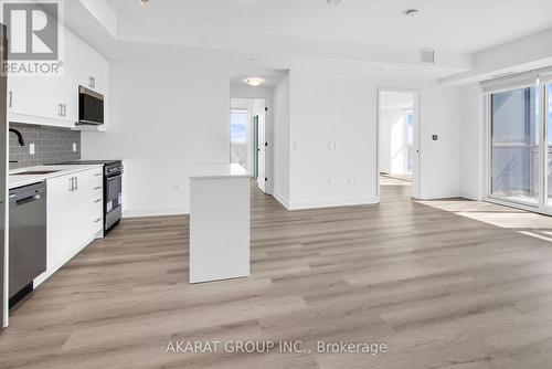 731 - 2343 Khalsa Gate, Oakville, ON - Indoor Photo Showing Kitchen