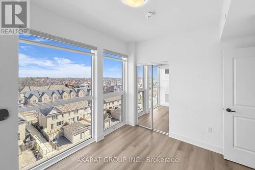 731 - 2343 Khalsa Gate, Oakville, ON - Indoor Photo Showing Other Room