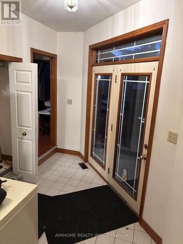 76 Elgin Crescent, Waterloo, ON - Indoor Photo Showing Other Room