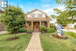 142 MARTIN STREET  Milton, ON L9T 2R2