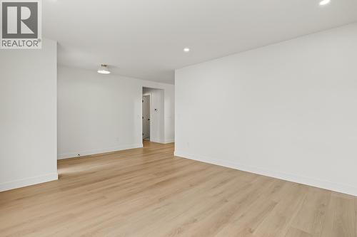 882 Hubbard Road, Kelowna, BC - Indoor Photo Showing Other Room