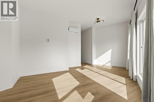 882 Hubbard Road, Kelowna, BC - Indoor Photo Showing Other Room