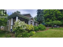 1305 DENVER SIDING Road  New Denver, BC V0G 1S1