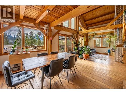 2360 Trans Canada  N Highway, Golden, BC - Indoor Photo Showing Dining Room