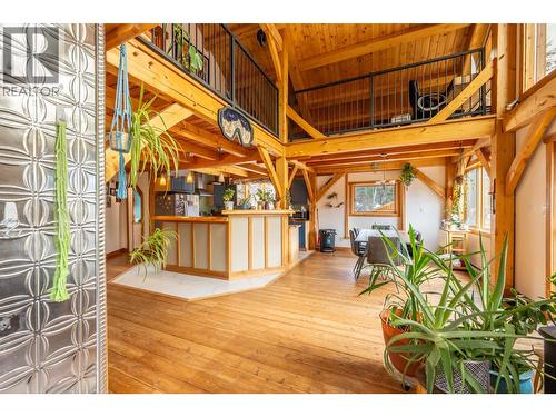 2360 Trans Canada  N Highway, Golden, BC - Indoor Photo Showing Other Room