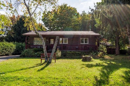 882 Rue Frontenac  Saint-Lazare, QC J7T 2A4