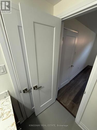 2111 Wilson Street, Innisfil, ON - Indoor Photo Showing Other Room