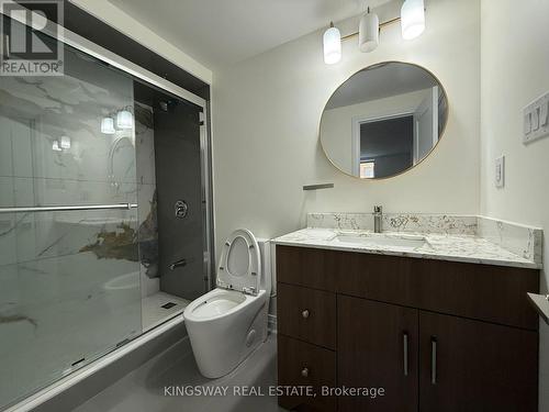 2111 Wilson Street, Innisfil, ON - Indoor Photo Showing Bathroom