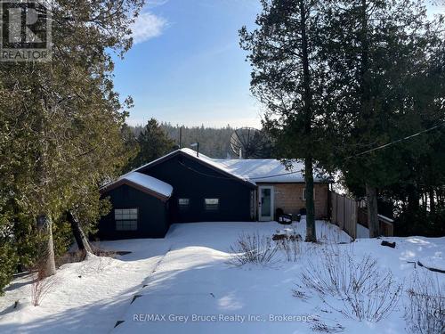 59 SIMPSON AVENUE  Northern Bruce Peninsula, ON N0H 2R0