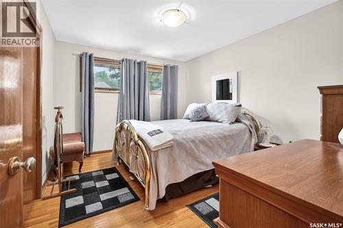 1230 Grace Street, Moose Jaw, SK - Indoor Photo Showing Bedroom