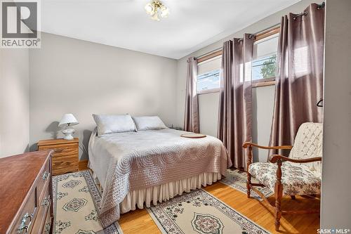 1230 Grace Street, Moose Jaw, SK - Indoor Photo Showing Bedroom
