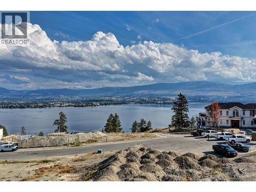 2353 Thacker Drive, West Kelowna, BC 