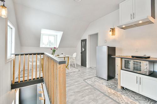 Cuisinette - 6220Z Rue Morin, Val-Morin, QC - Indoor