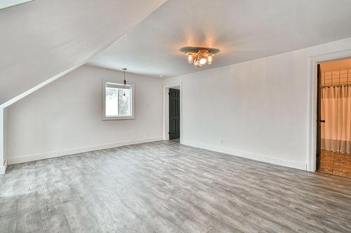 Salon - 6220Z Rue Morin, Val-Morin, QC - Indoor Photo Showing Other Room