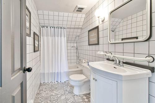 Salle de bains - 6220Z Rue Morin, Val-Morin, QC - Indoor Photo Showing Bathroom