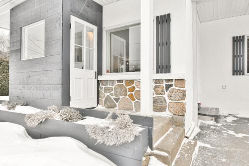 Entrée extérieure - 6220Z Rue Morin, Val-Morin, QC - 