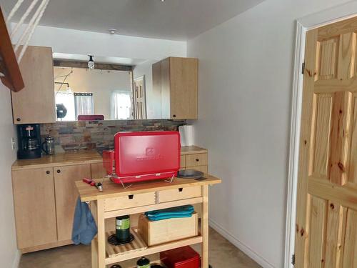 Cuisine - 1 Rivière Hall, Paspébiac, QC - Indoor